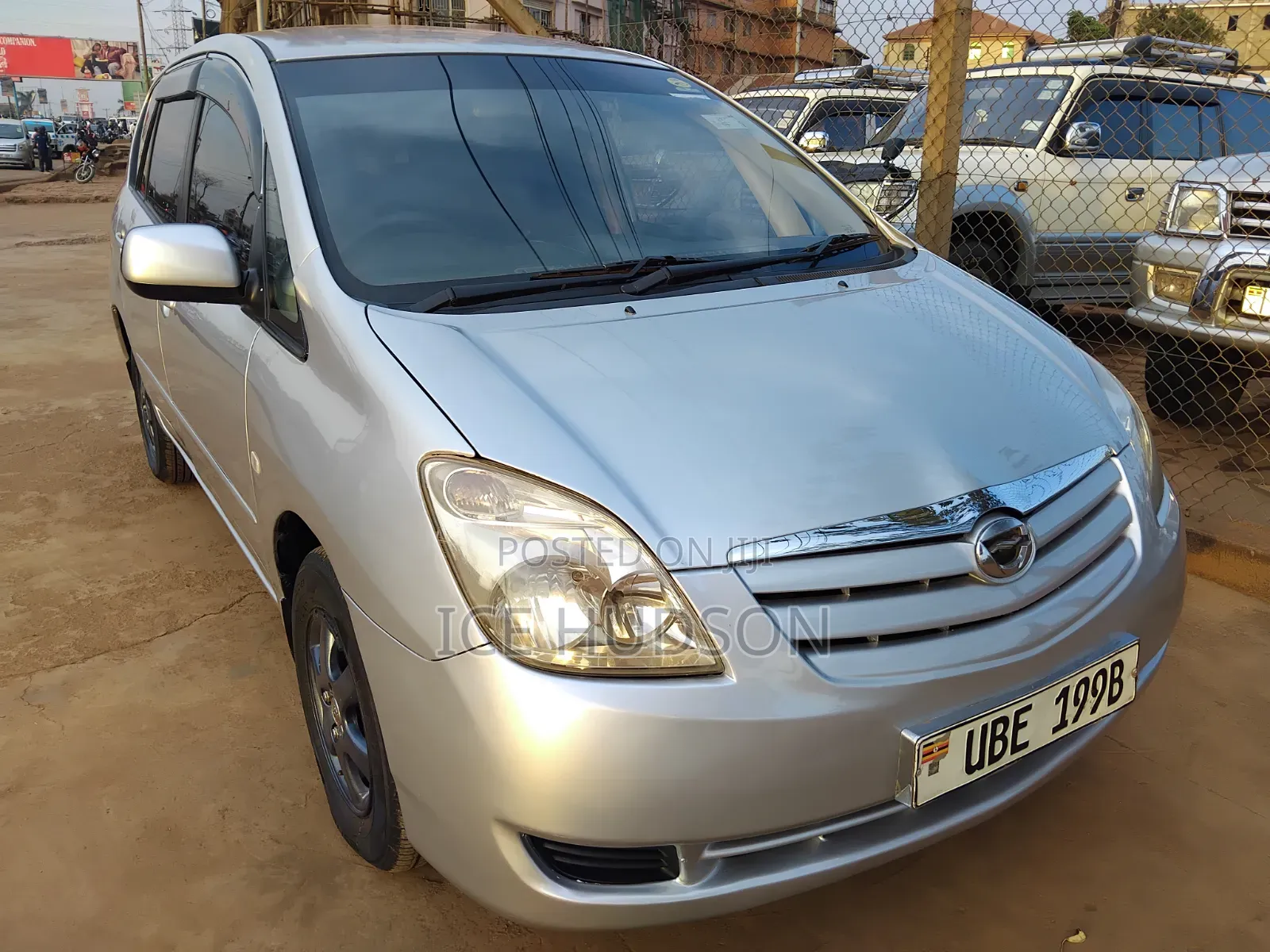 Toyota Passo 2005
