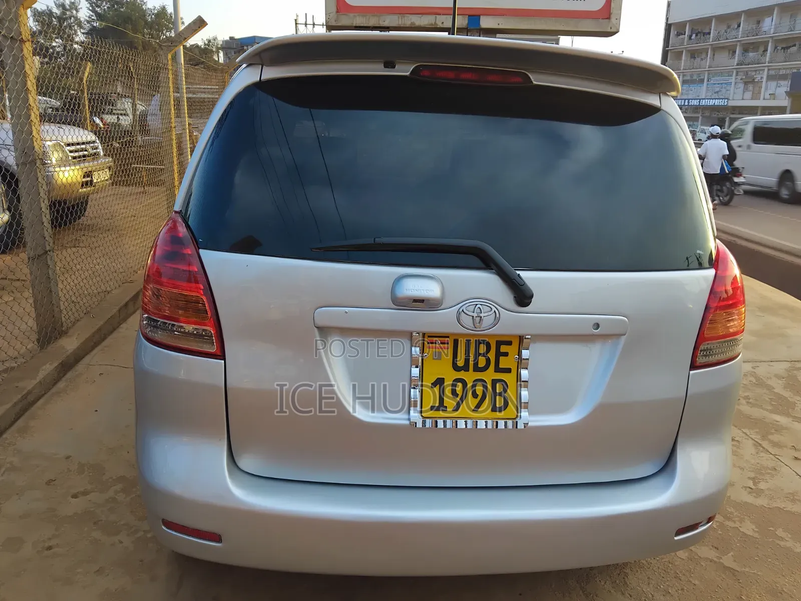 Toyota Passo 2005