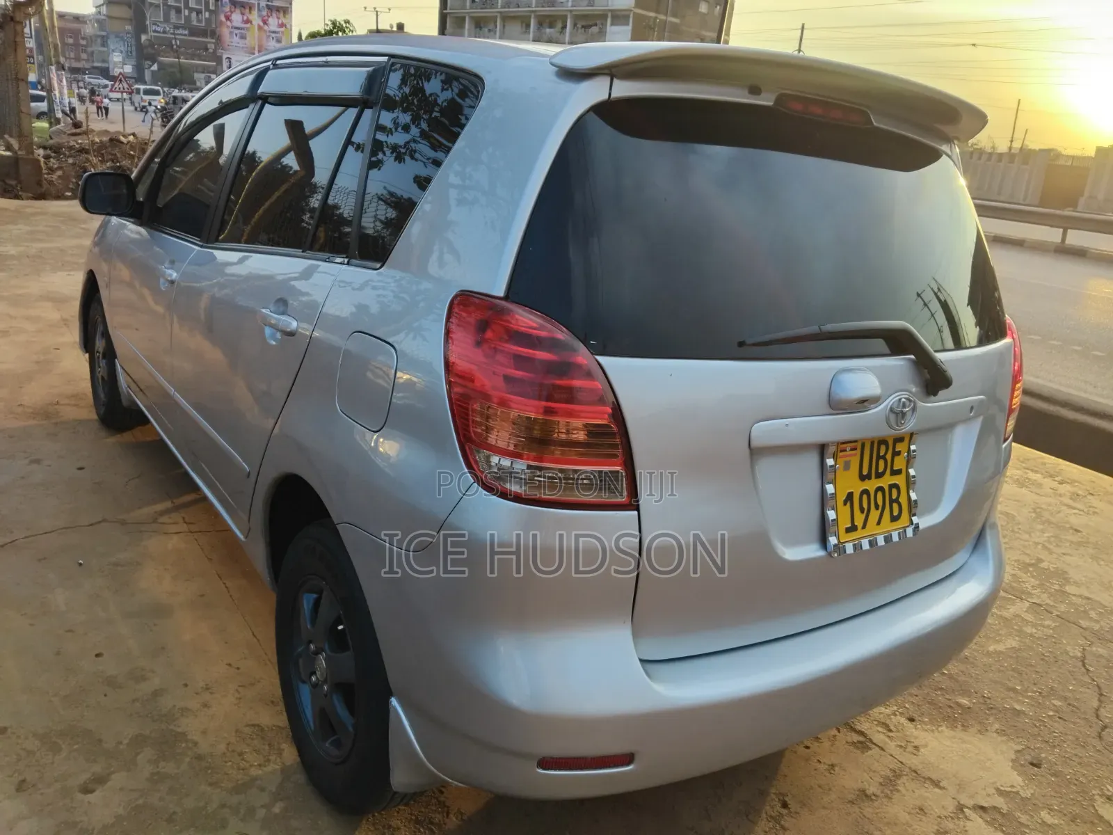 Toyota Passo 2005