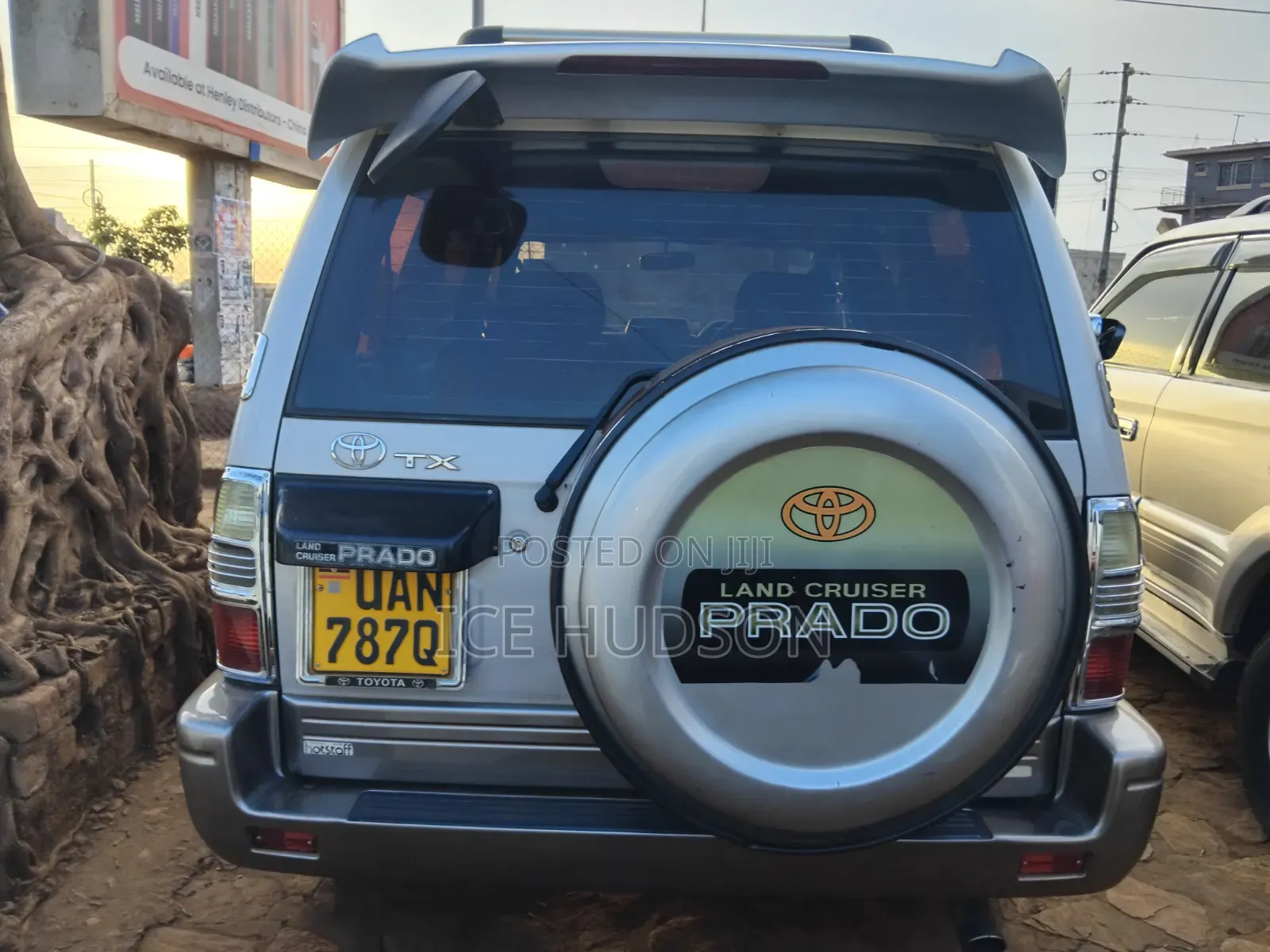 Toyota Land Cruiser Prado 2000 Silver