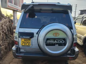Toyota Land Cruiser Prado 2000 Silver