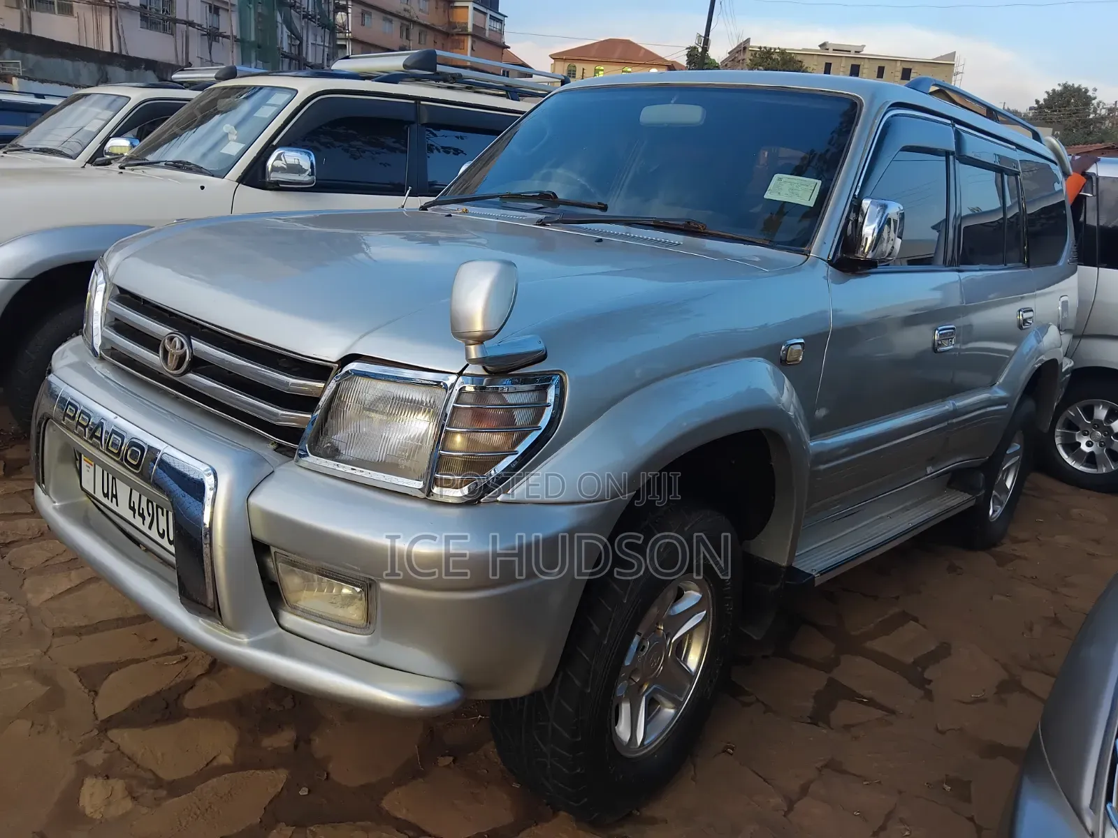 Toyota Land Cruiser Prado 2000 Silver