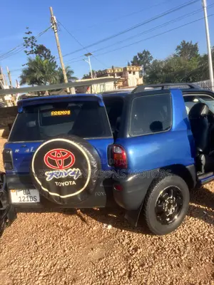 Toyota RAV4 Aero Sport 2002 Blue