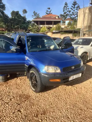 Toyota RAV4 Aero Sport 2002 Blue
