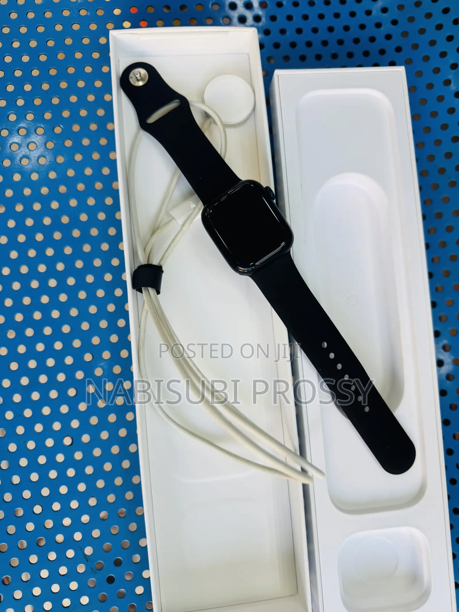 Apple Watch Series 7