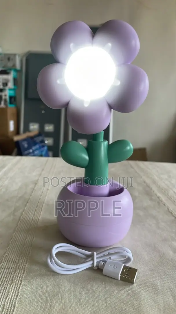 4.2W Aerbes Rechargeable Flower LED Table Lamp – USB Desk Light
