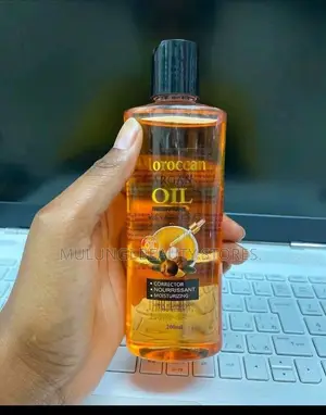 Moroccan Argan Oil Lightening Serum Infused With Vitamins C and E.