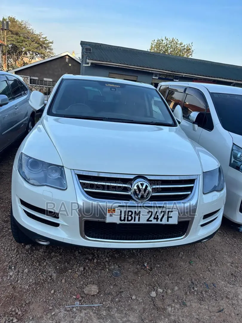 Volkswagen Touareg 2009 White