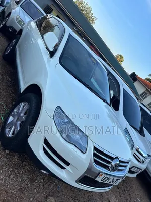 Volkswagen Touareg 2009 White