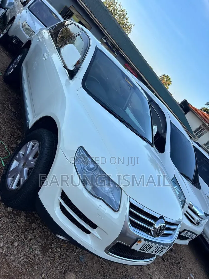 Volkswagen Touareg 2009 White