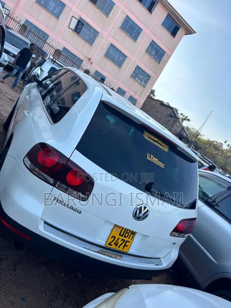 Volkswagen Touareg 2009 White