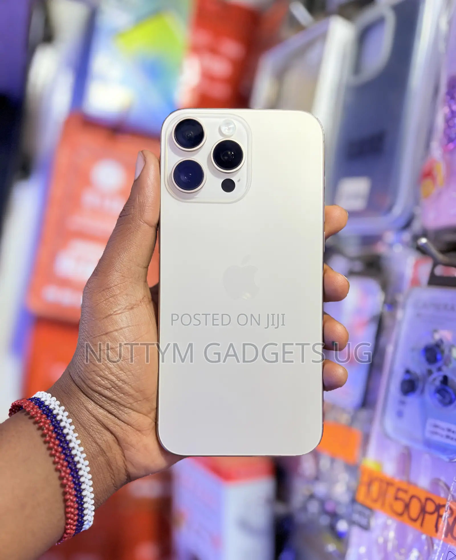 Apple iPhone 16 Pro Max 256 GB Gold
