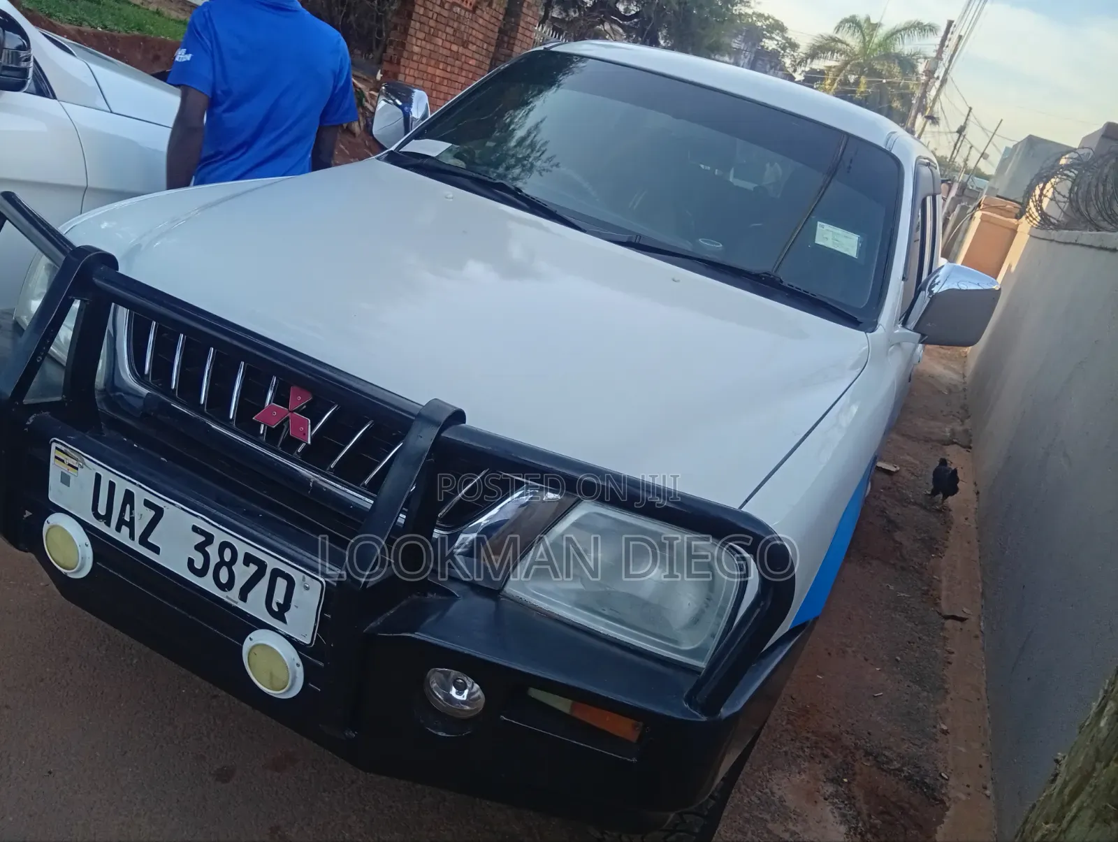 Mitsubishi L200 Club Cab 2.5 TD 2002 White