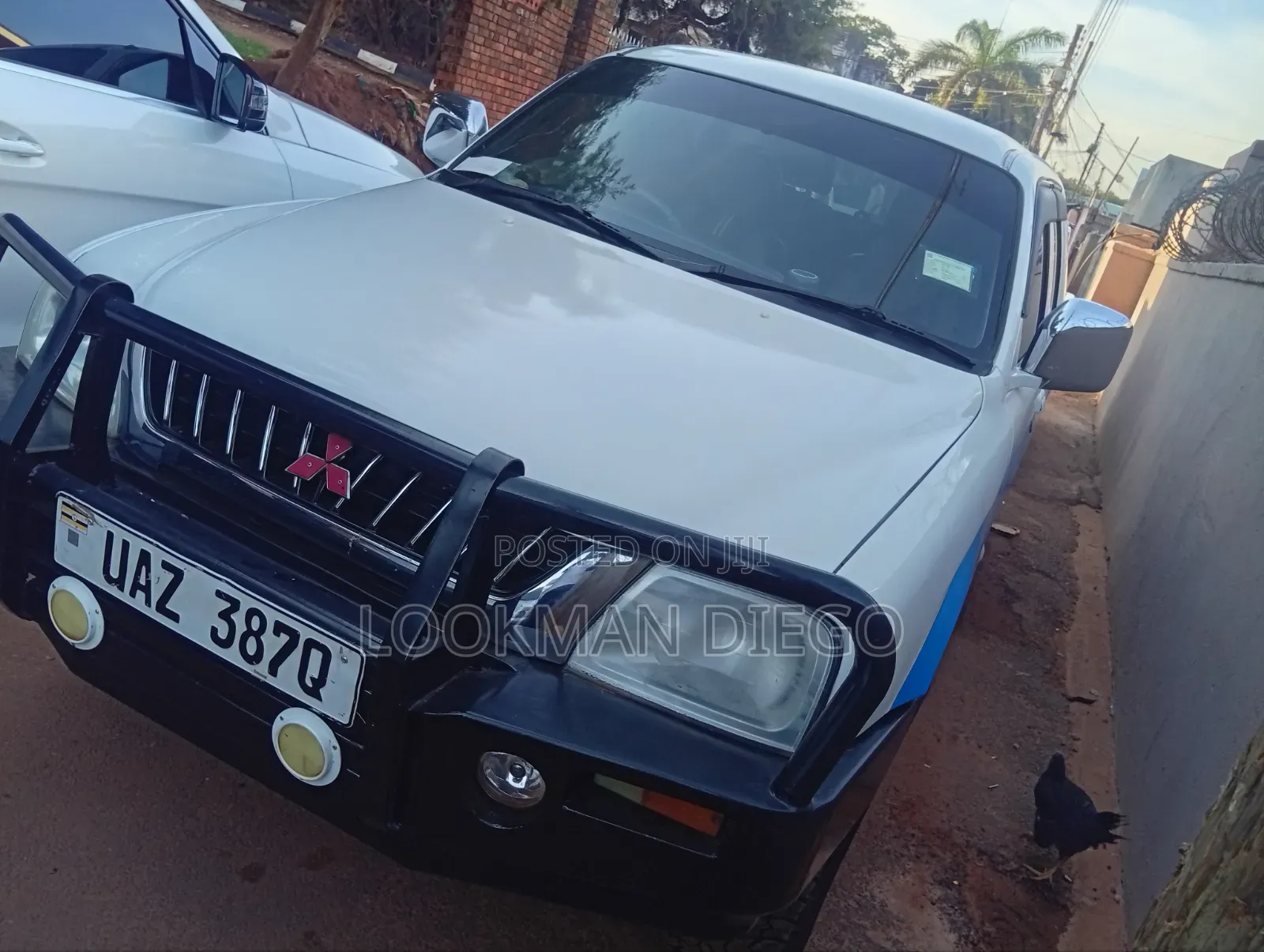 Mitsubishi L200 Club Cab 2.5 TD 2002 White