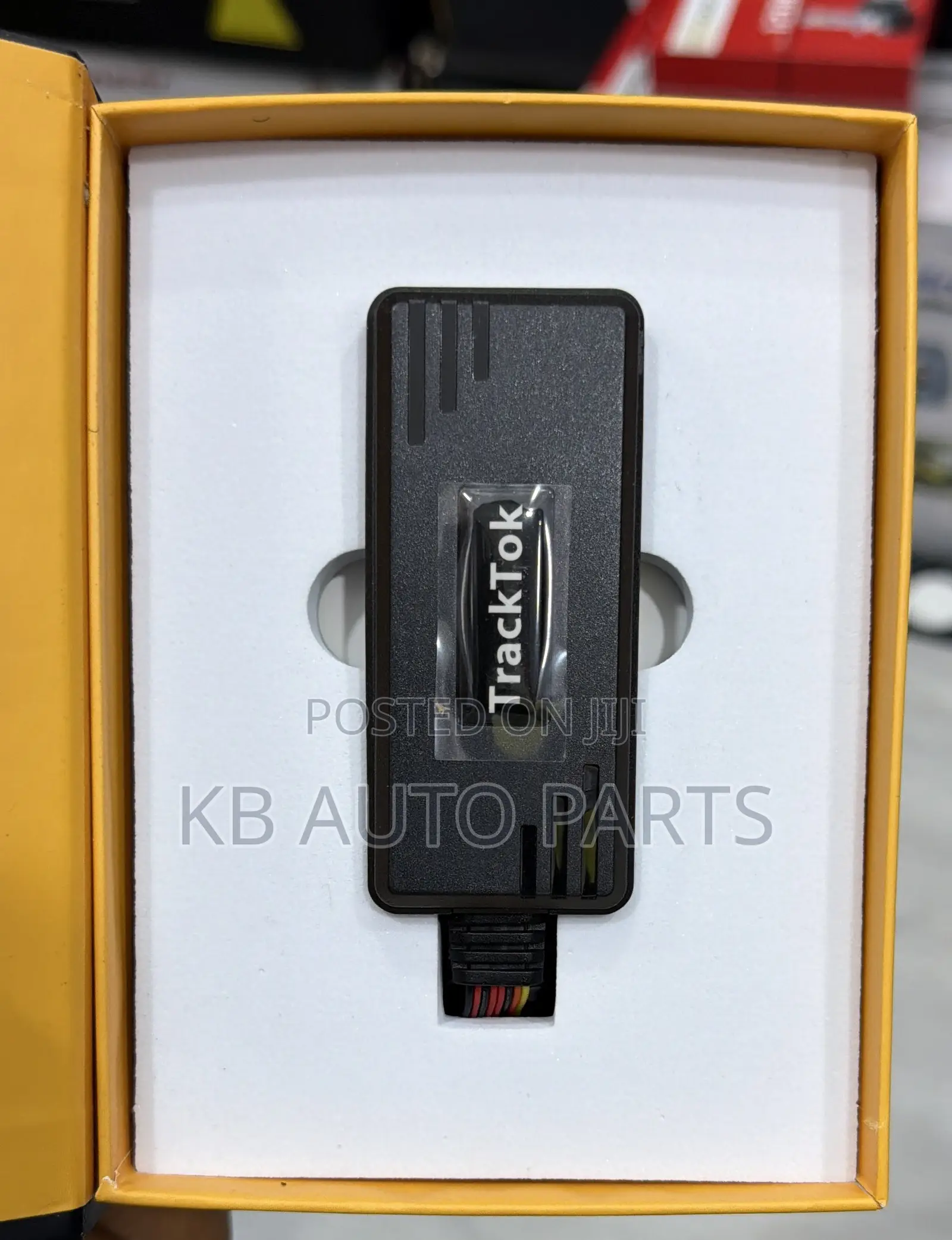 GPS Car Trackers With Microphone