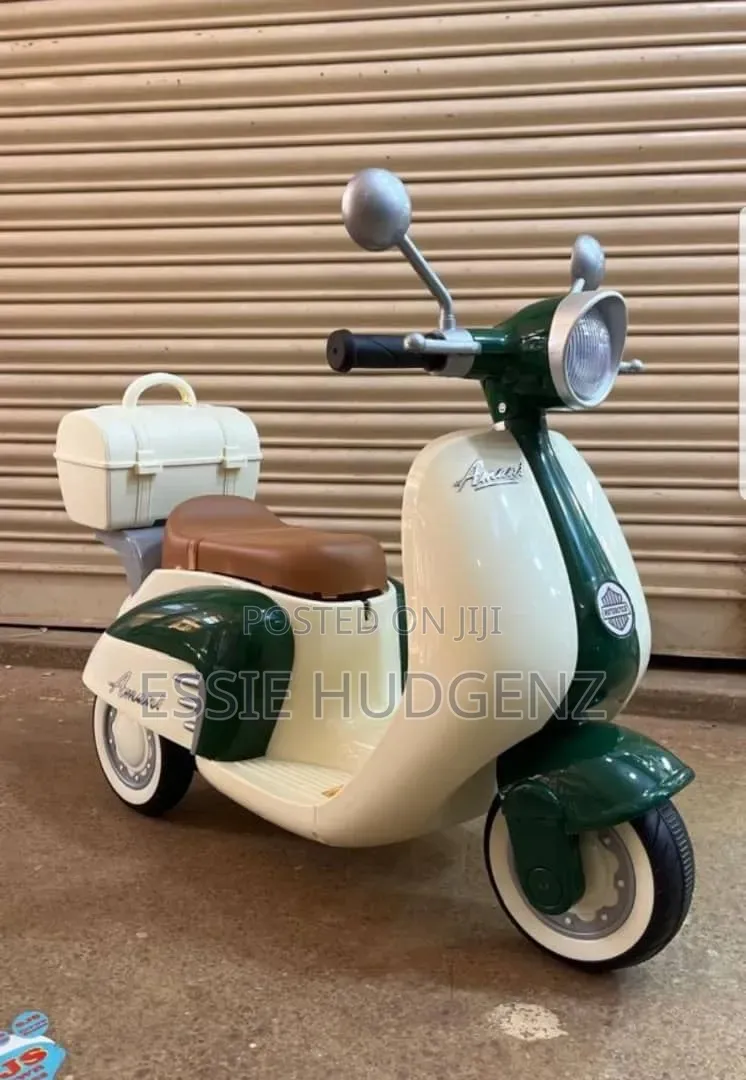 3 Wheeled Kids Scooter