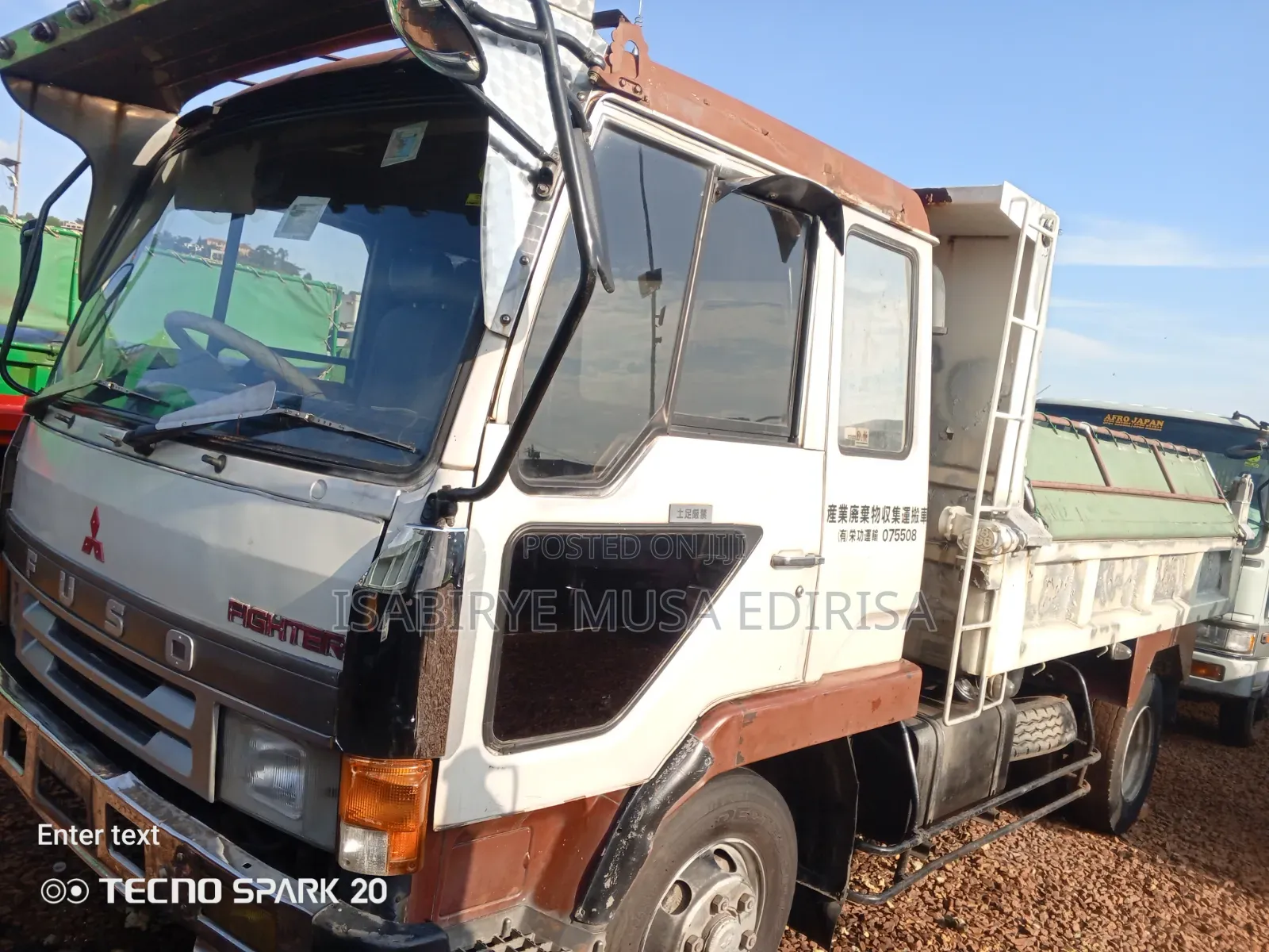 Fuso Fighter Dumper or Tipper 12 Tones