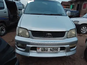 Toyota TownAce Noah 2001 Silver