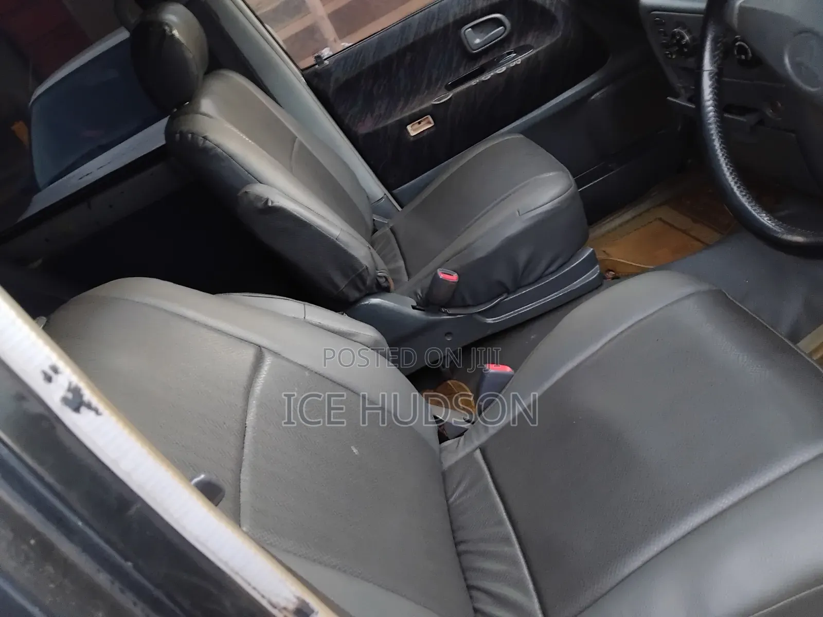 Toyota TownAce Noah 2001 Silver