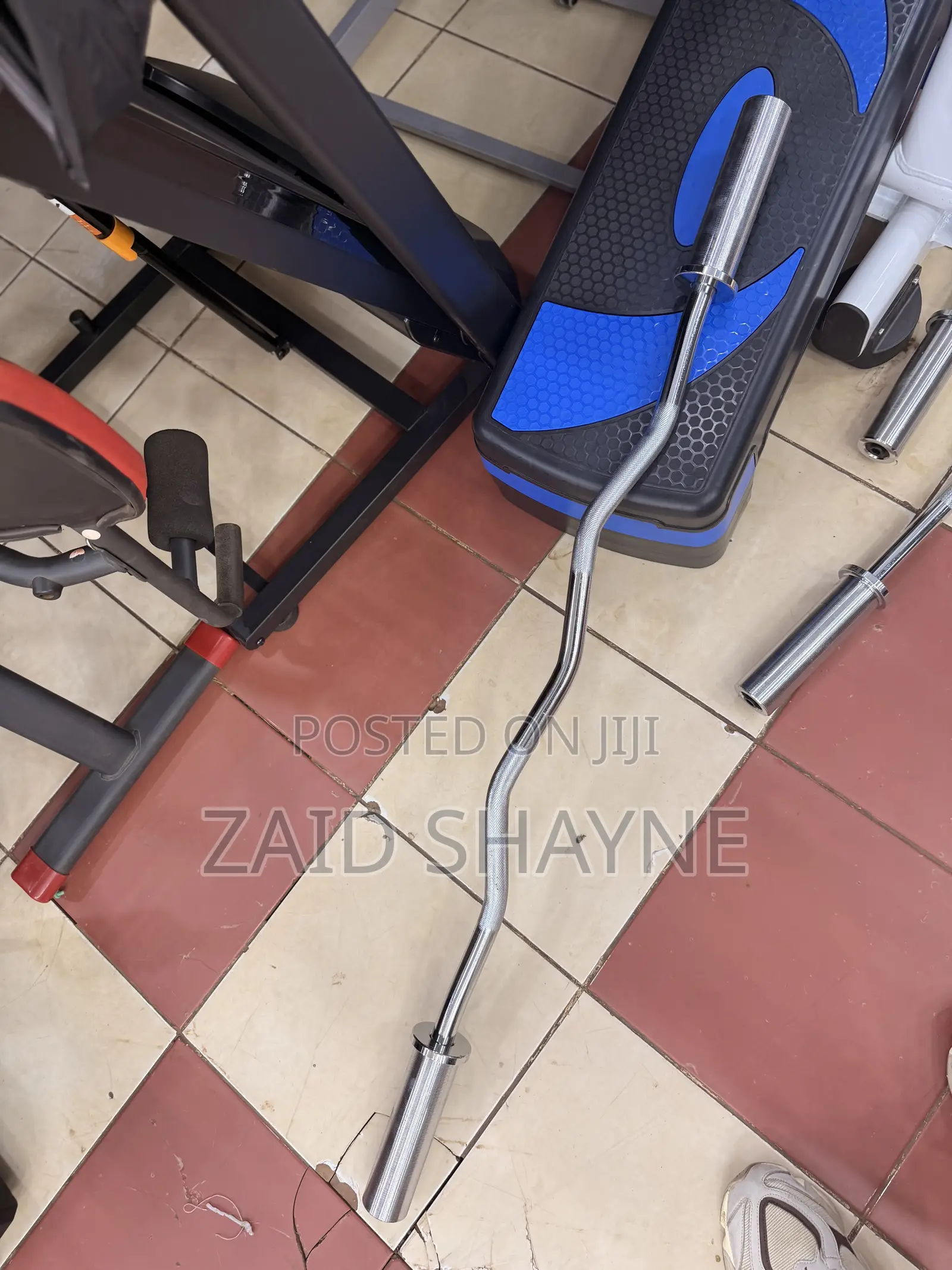 E Z Bar Arm Curl