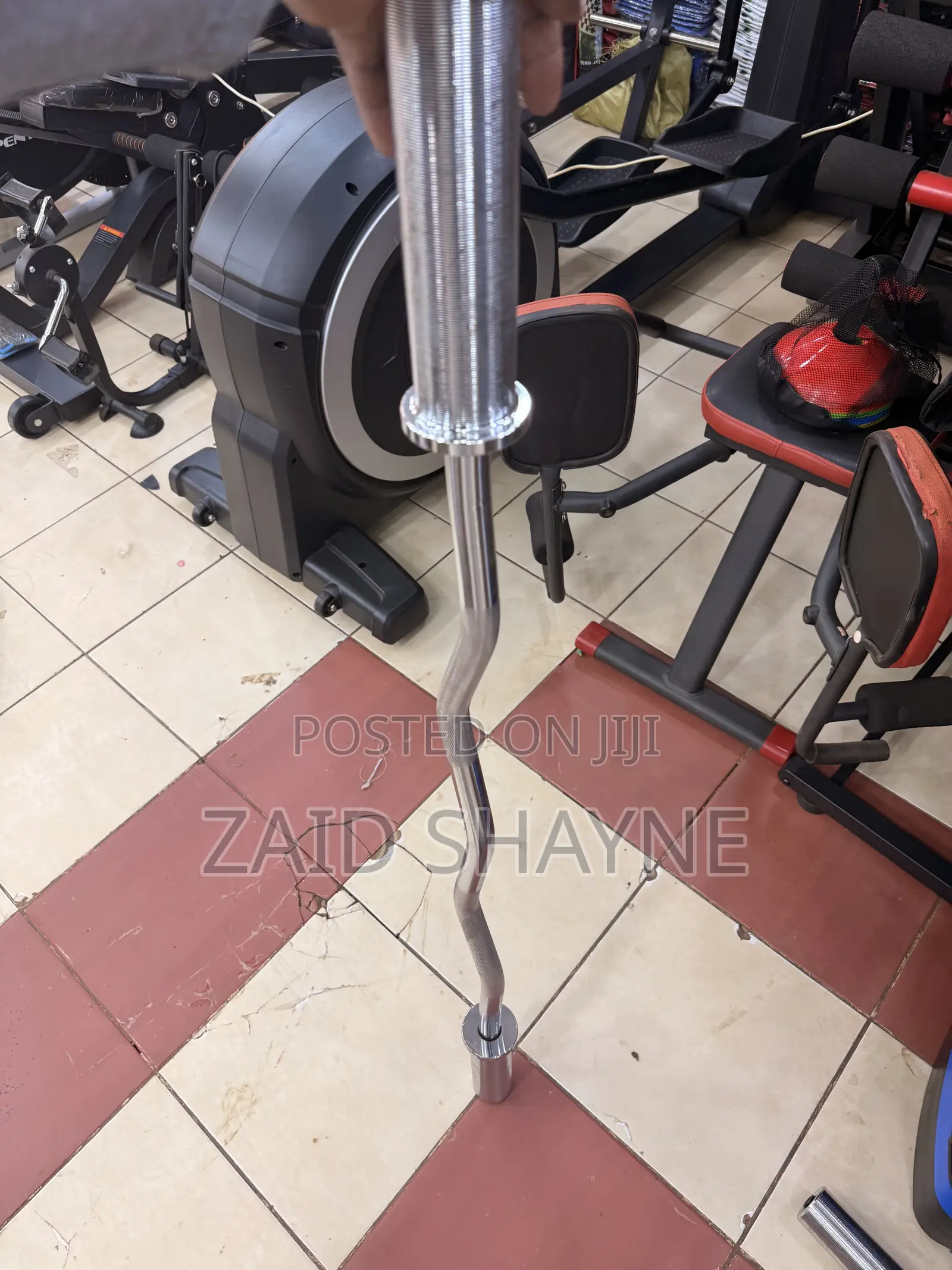 E Z Bar Arm Curl