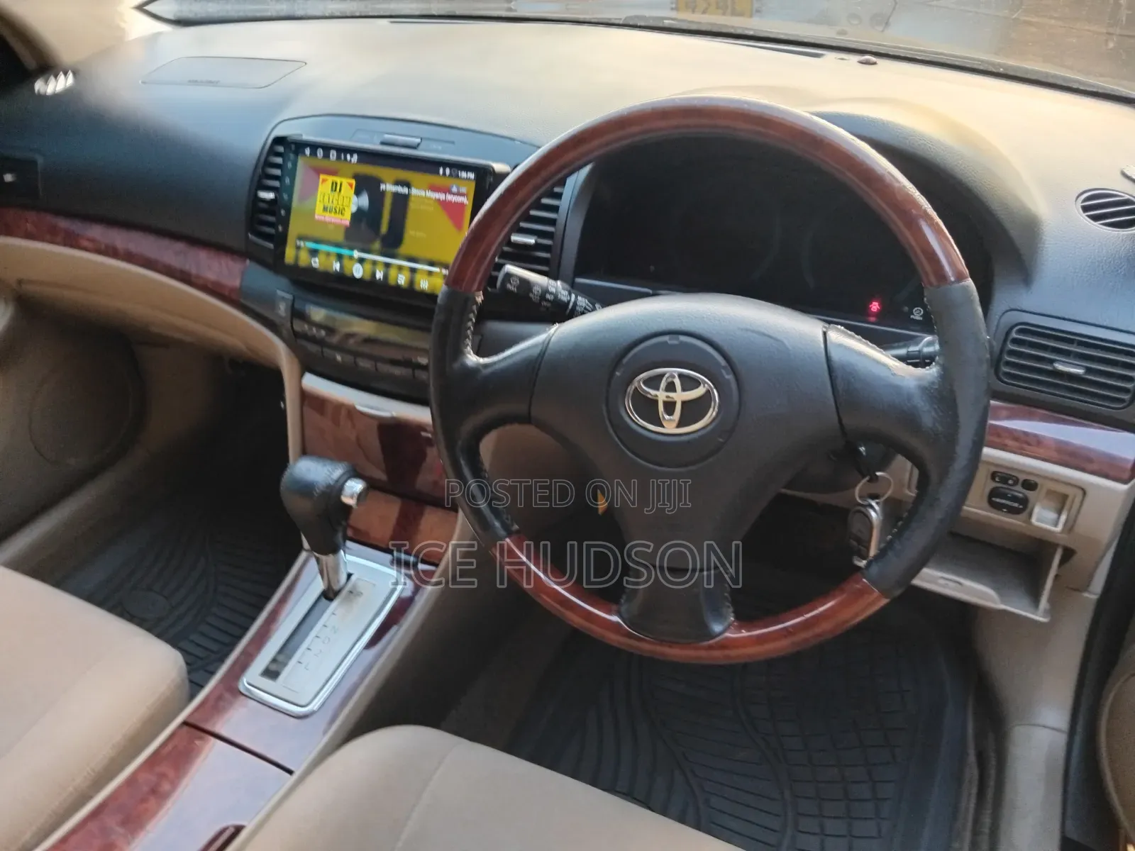Toyota Premio 2004