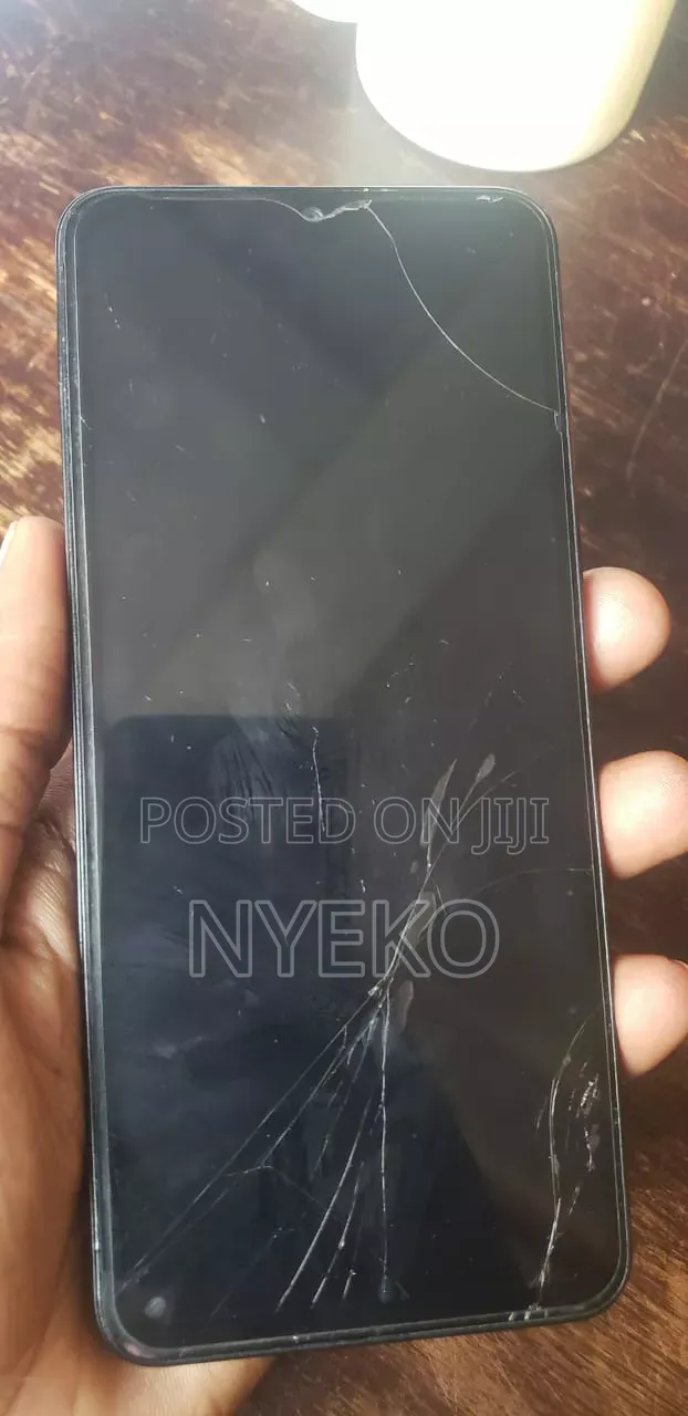 Mobile Phone 128 GB Black