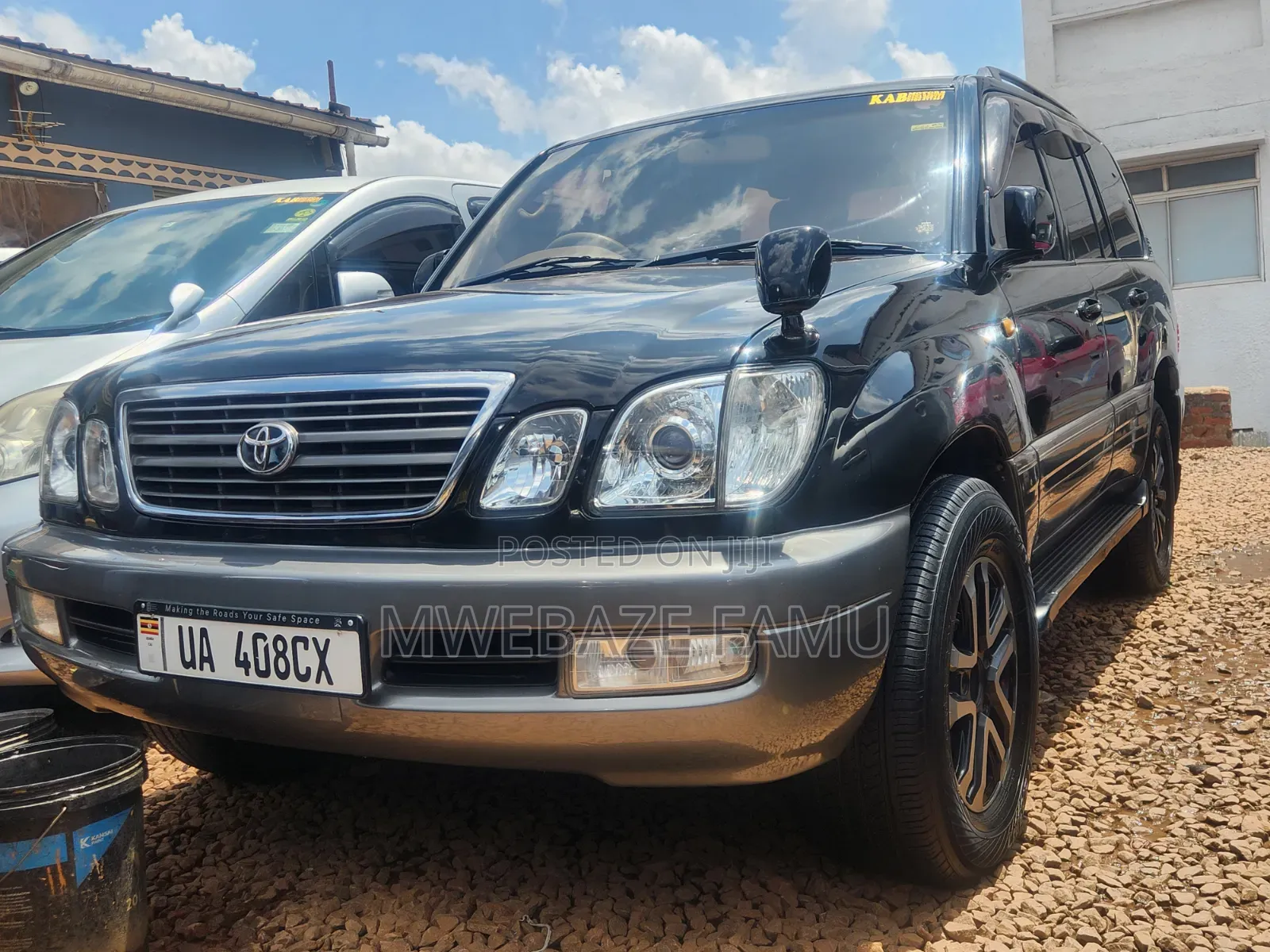Toyota Land Cruiser Cygnus 4.7 2003 Black