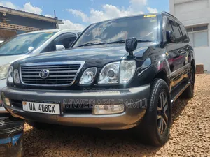 Toyota Land Cruiser Cygnus 4.7 2003 Black