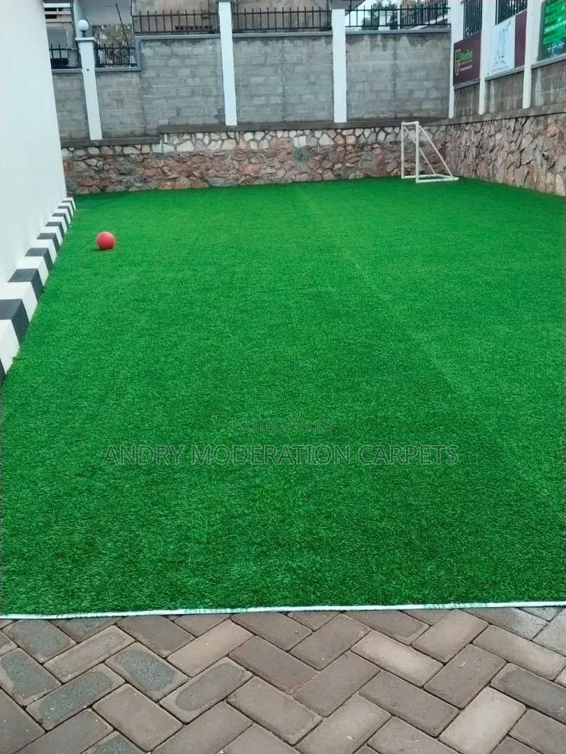 Green Prue Grass Carpet