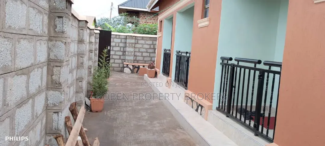 1bdrm House in Roben Property, Nakawa for rent
