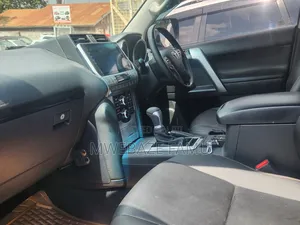Toyota Land Cruiser Prado 2018 Gold
