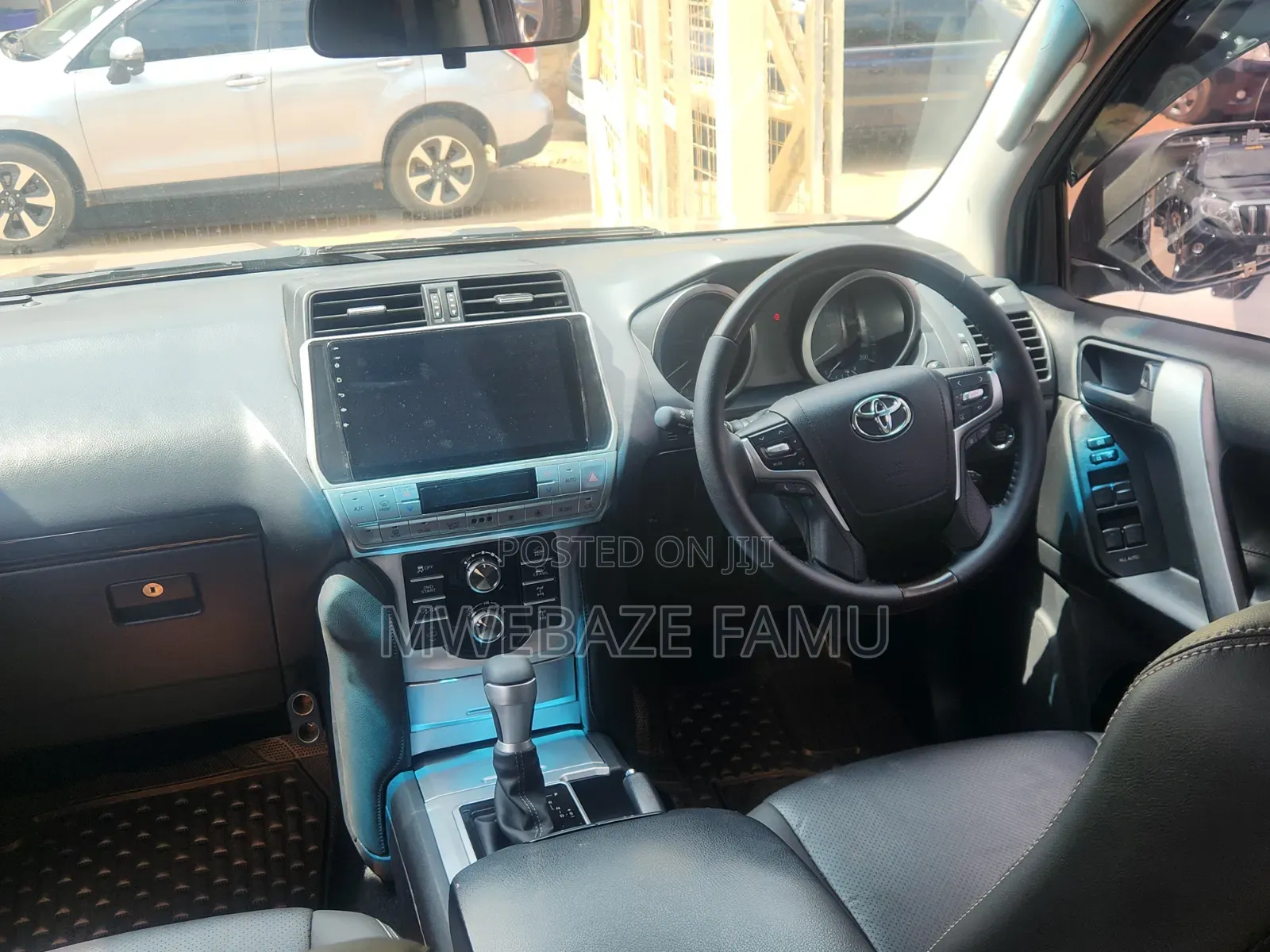 Toyota Land Cruiser Prado 2018 Gold