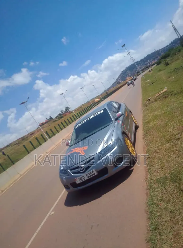 Mazda Atenza 2005 Gray