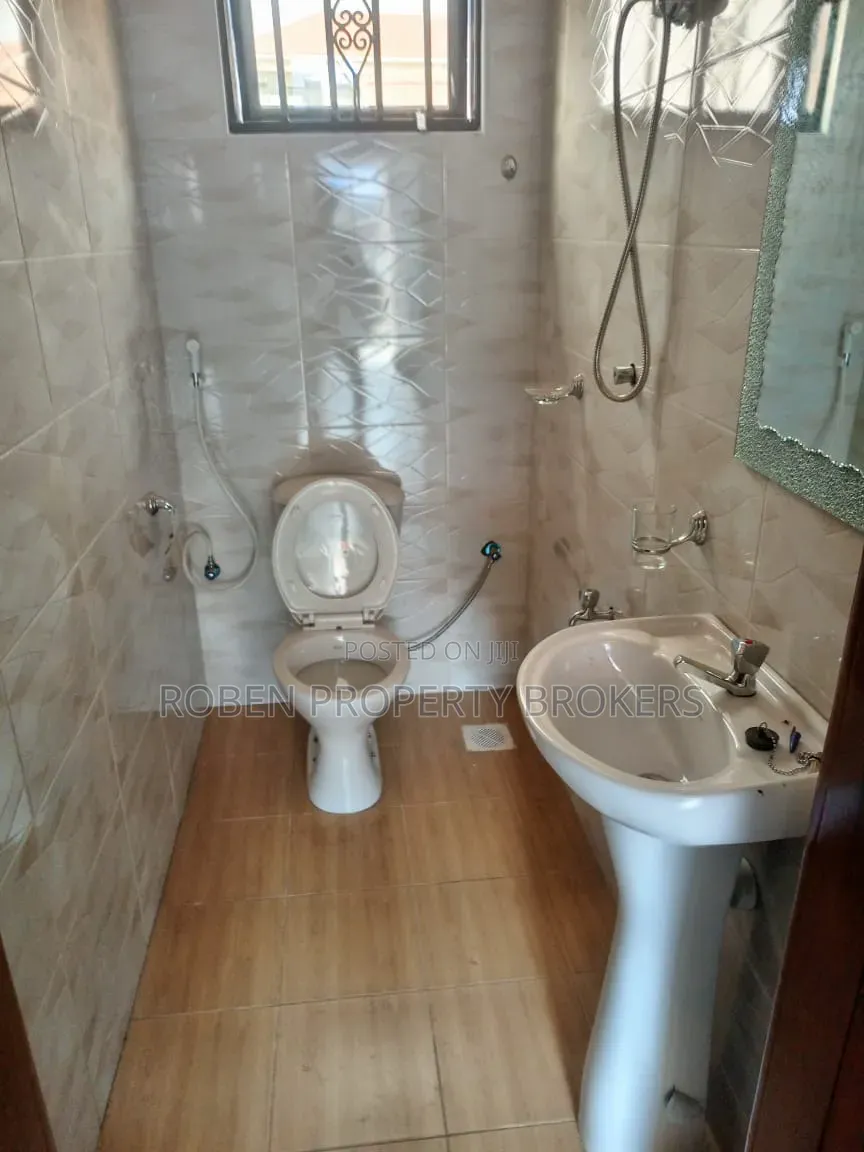 1bdrm Apartment in Roben Property, Nakawa for rent
