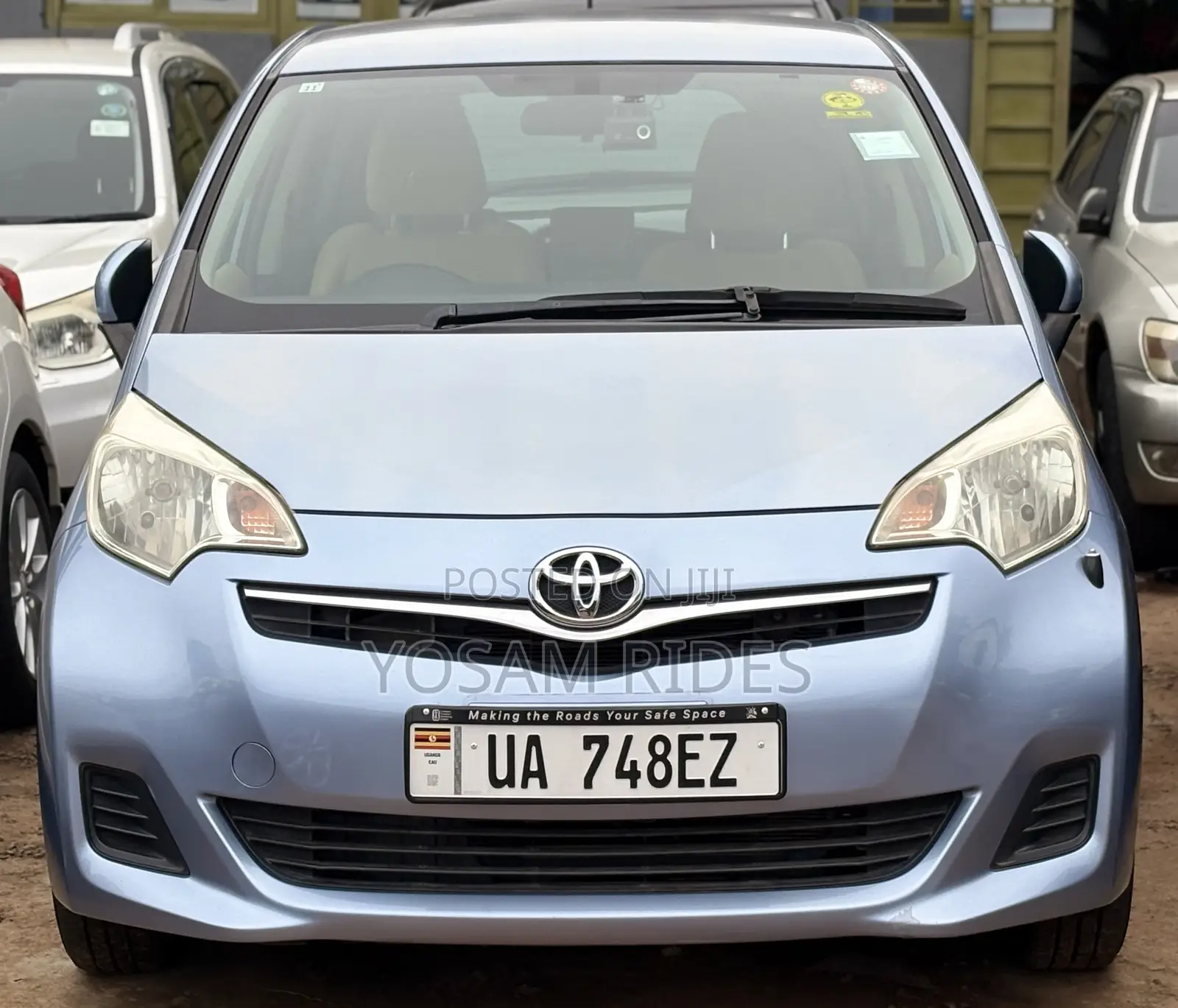 Toyota Ractis 1.5 FWD 2012 Blue