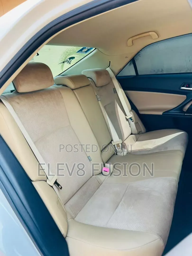Toyota Mark X 2013 White