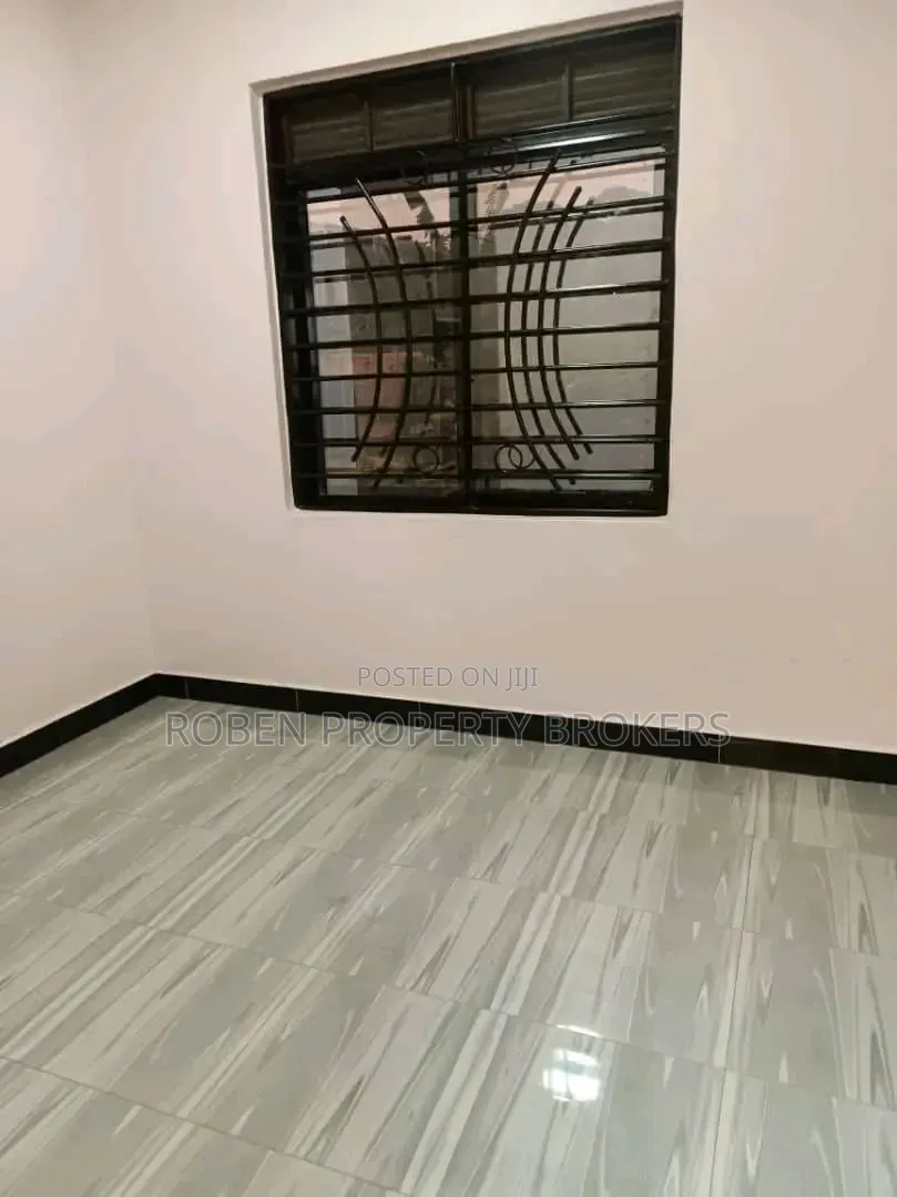 1bdrm House in Roben Property, Rubaga for rent