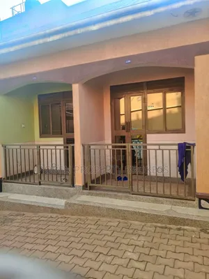 1bdrm House in Roben Property, Rubaga for rent