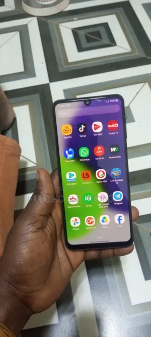 Samsung Galaxy A22 128 GB Black