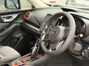 Subaru Forester Premium AWD 2019 Black