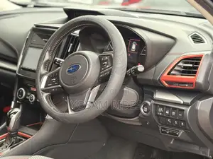 Subaru Forester Premium AWD 2019 Black