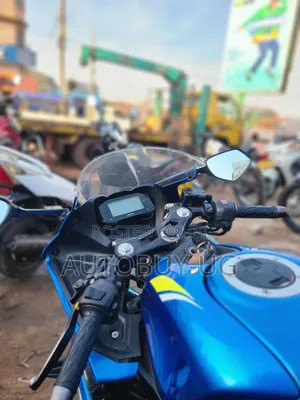 Suzuki GSX-R 2015 Blue