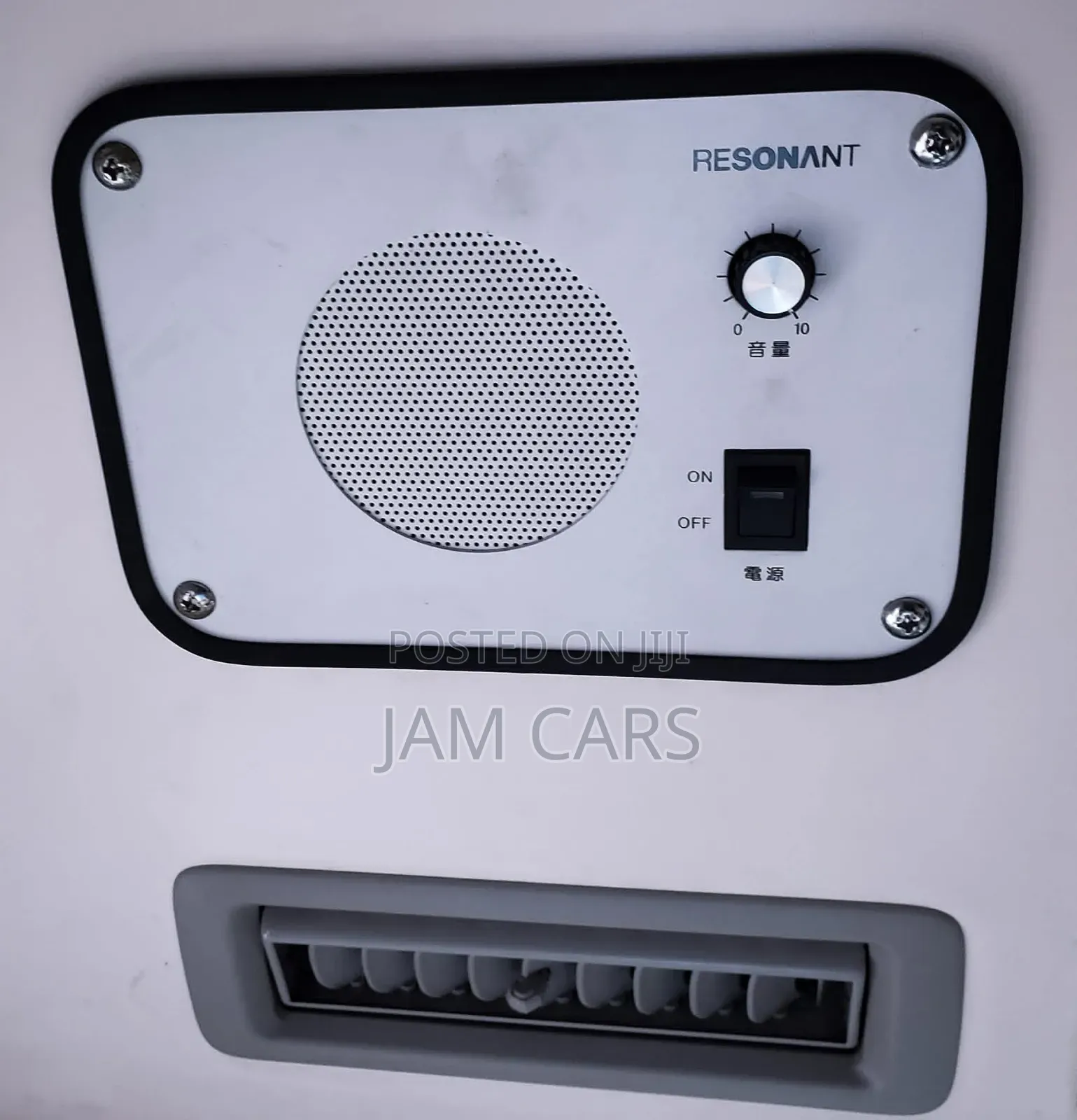 Toyota HiAce 2014 White