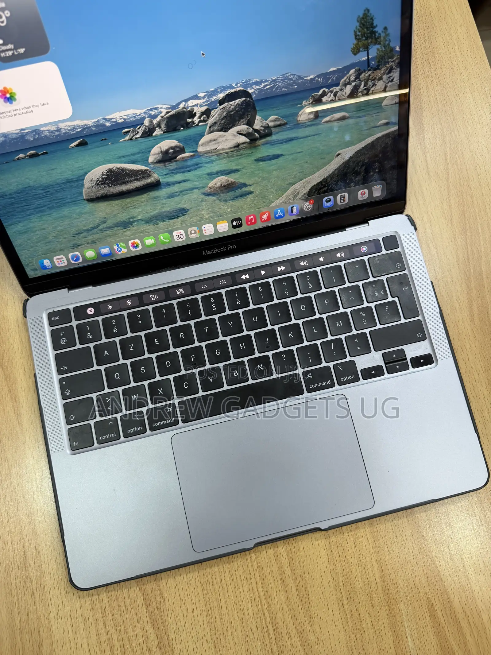 Laptop Apple MacBook Pro 2020 16GB Intel Core i5 SSD 1T