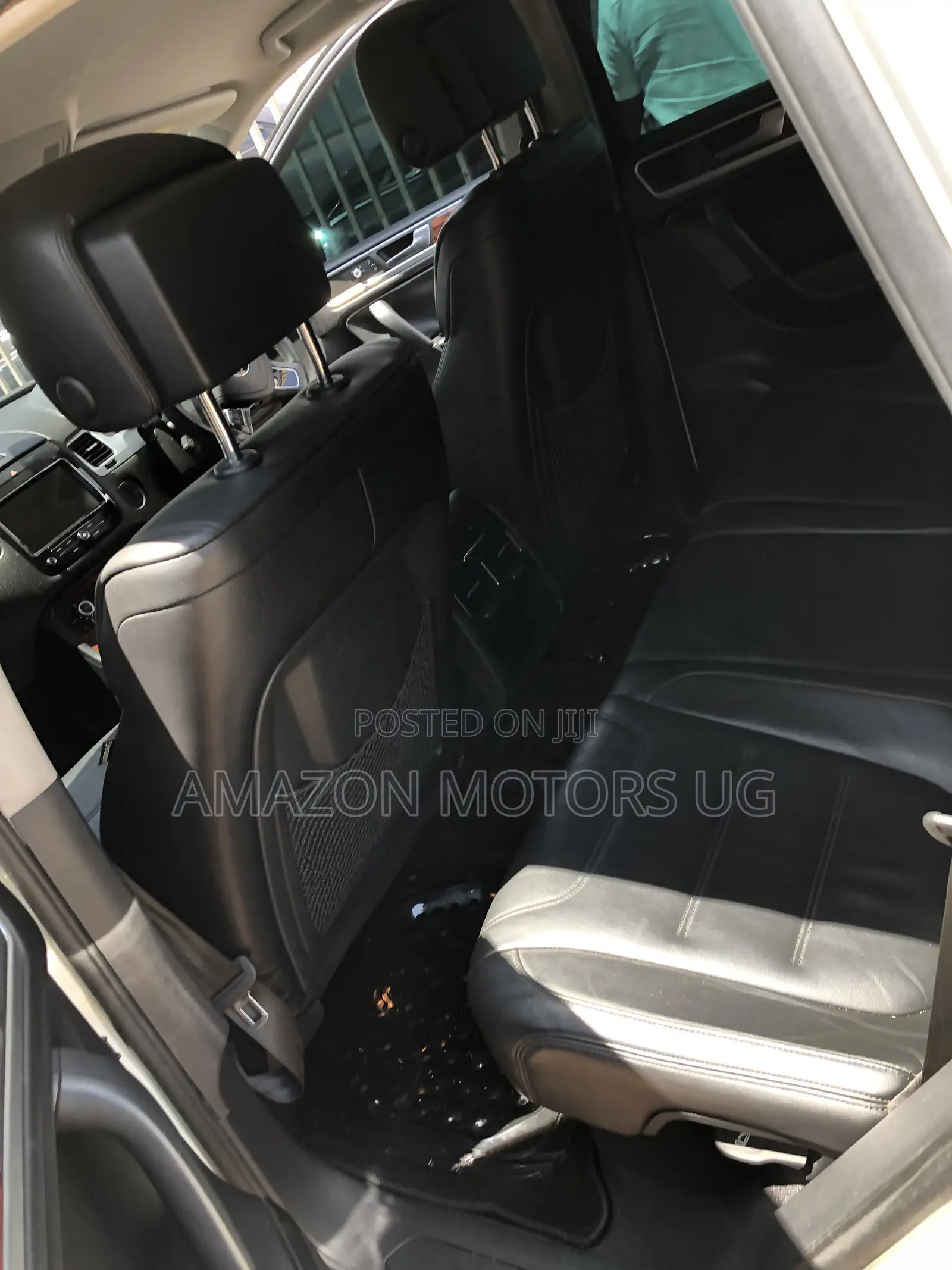 Volkswagen Touareg V6 Executive 2013 White