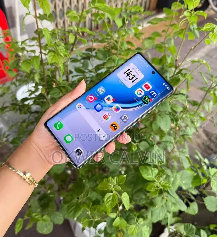 New Tecno Camon 40 Pro 4G 256 GB Black