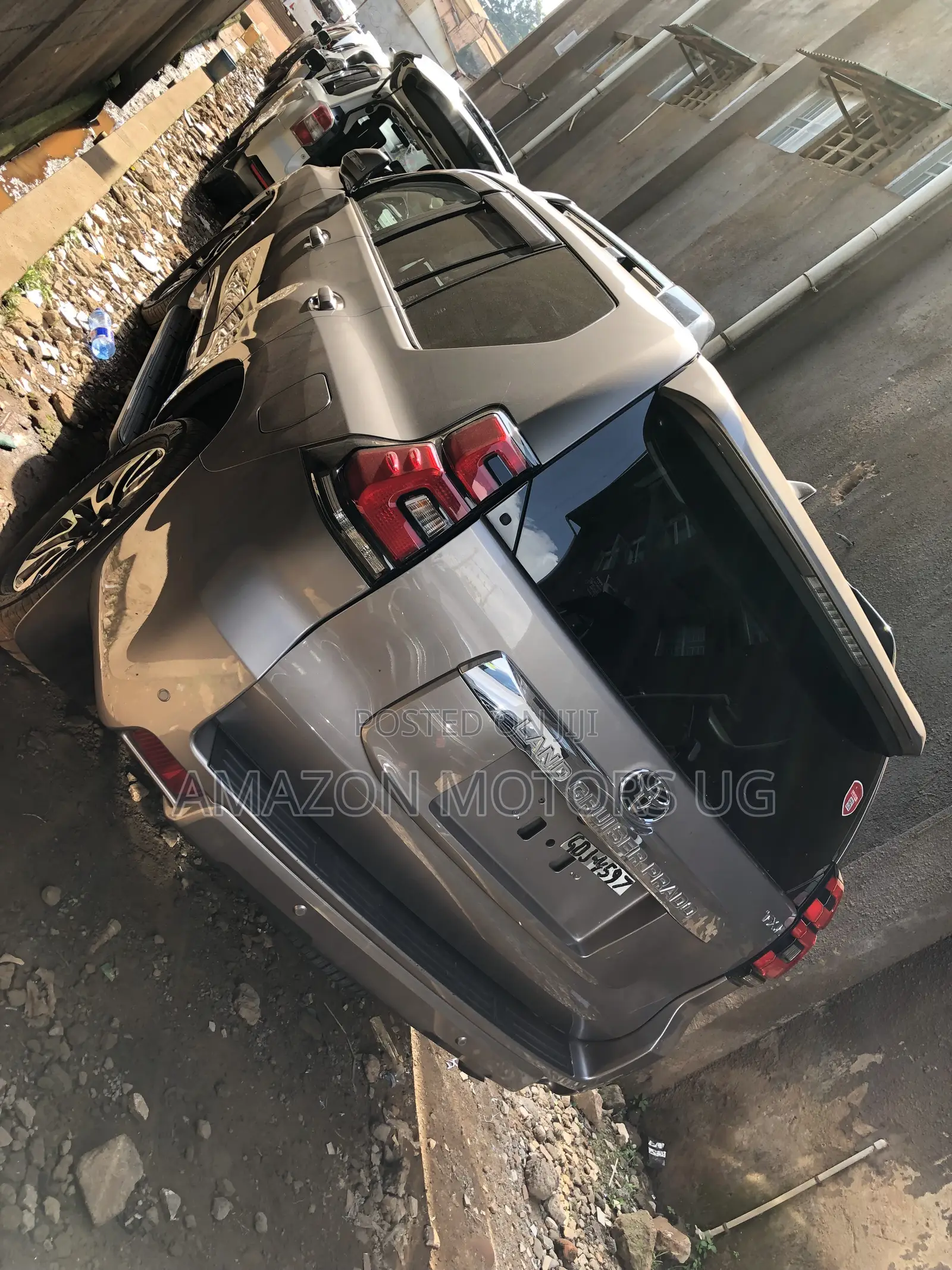 Toyota Land Cruiser Prado 2.8 2022 Gray
