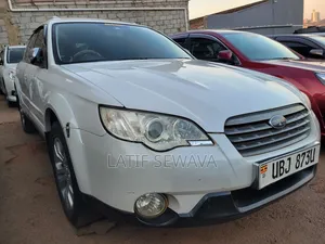 Subaru Outback 2.5 XT Limited Wagon 2007 White