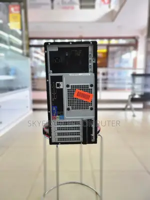 Desktop Computer Dell OptiPlex 390 8GB Intel Core i3 HDD 500GB
